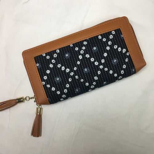 2 Zips - Trendy & Beautiful Womens Wallet - D No-  47