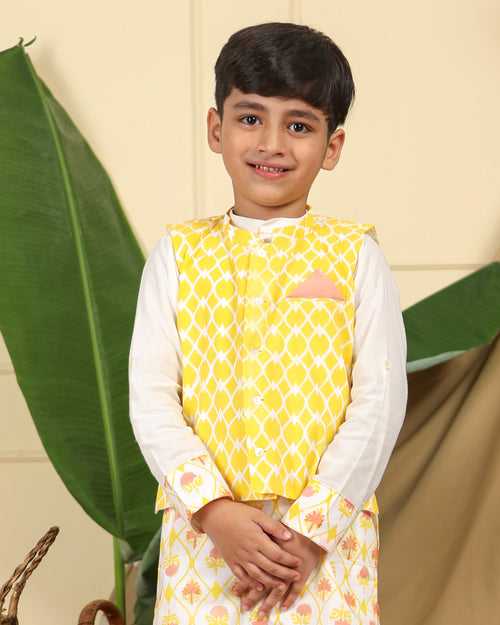 Nur Boys Ethnic Bandi/Nehru Jacket in Hand-Block Printed Cotton