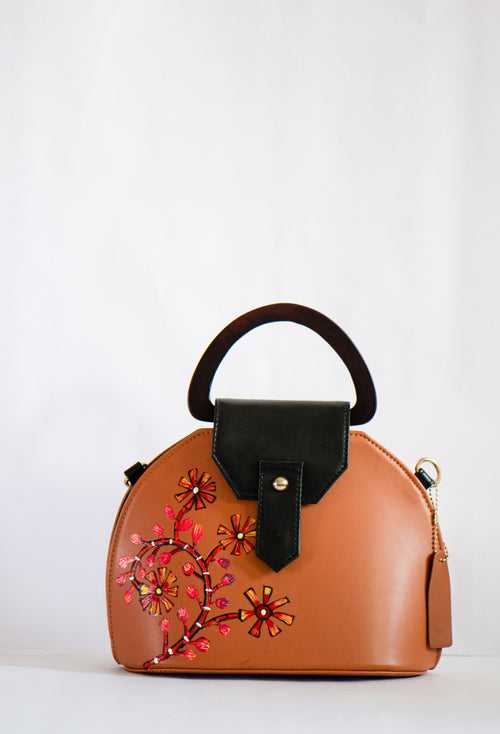 Bois Hand Art Flower Handbag