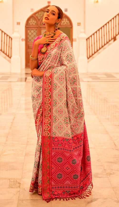 Beauteous Cream Color Banarasi Fabric Partywear Saree