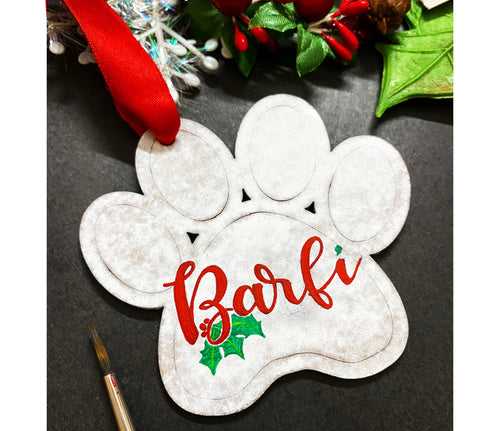 Hand-painted Christmas Ornaments: Personalised Ornaments