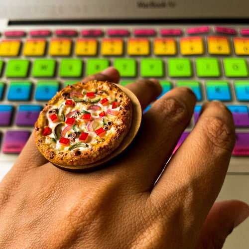Vege Italian Farm House Pizza Quirky Finger Ring