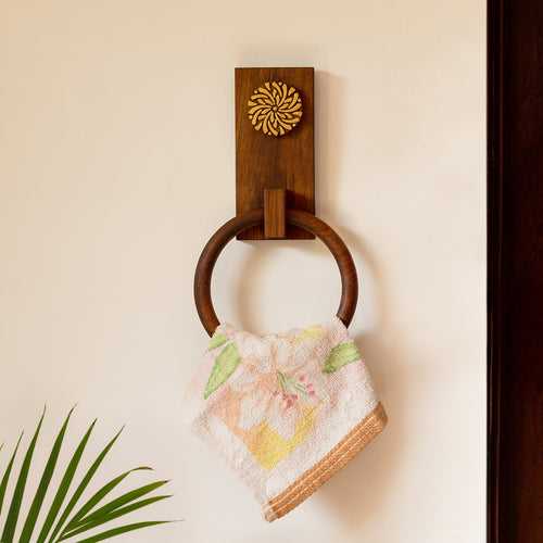 'Floral Block' Hand Carved Towel Ring Holder In Sheesham Wood