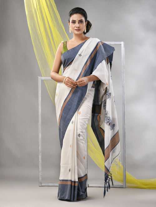 Off White Cotton Handspun Soft Saree With Leaf Motifs