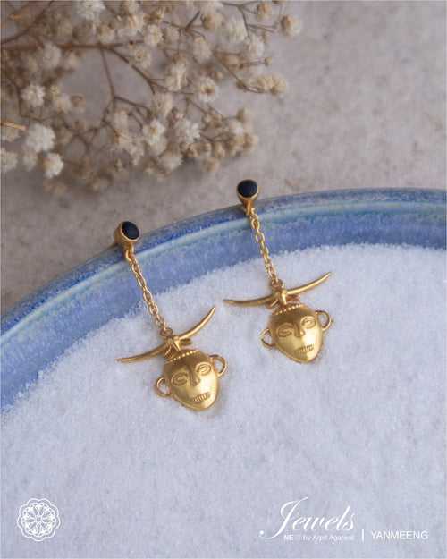 Yanmeeng Earrings