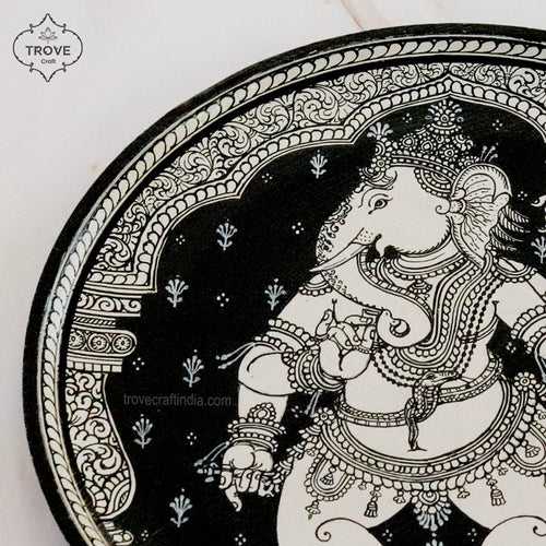 9" Pattachitra Black & White theme Ganesha Wall Decor Plate