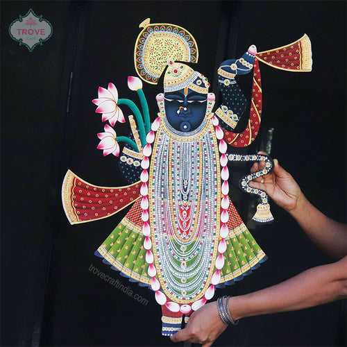24" Shrinathji Hand - Painted Pichwai MDF cutout