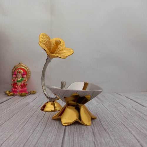 Brass Mixed Floral Deepa / Diya 2673