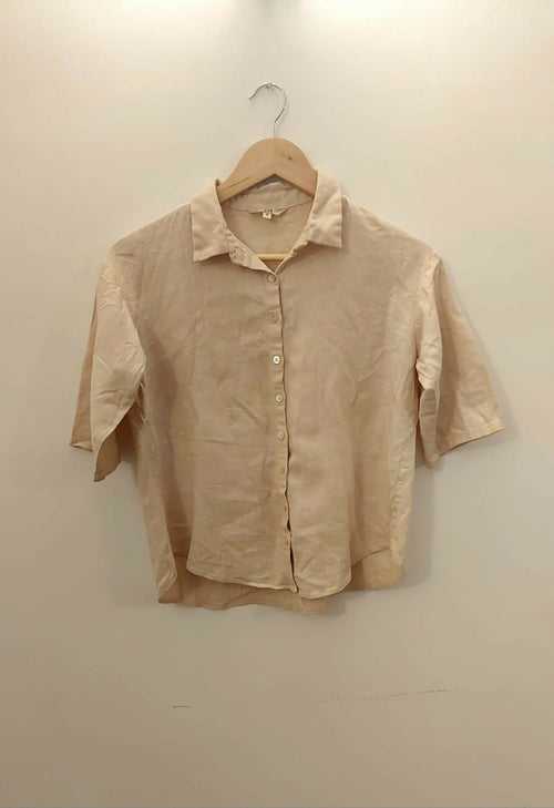 Cropped Beige Shirt