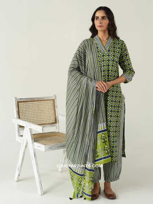 Cotton Geometric Print Suit Set In Shades Of Green And Navy Blue