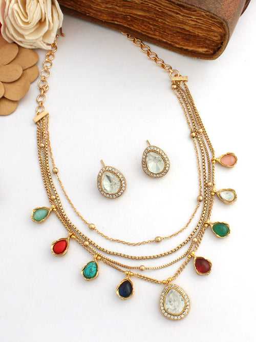 Pravya Layered Necklace Set