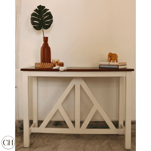 Erina - Farmhouse-style Console Table with Slatted Top