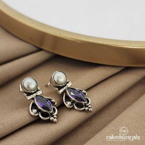 Beautiful Amethyst Studs (S8921)