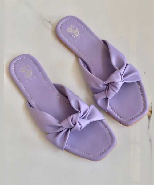 Lilac Knot flat slides