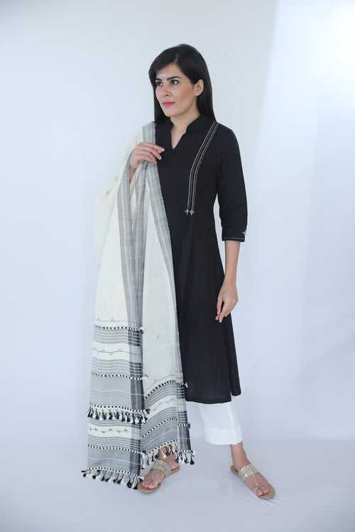 Embroidered Kurta - Black