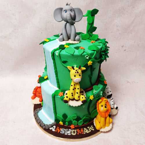 Elephant and Giraffe Cake
