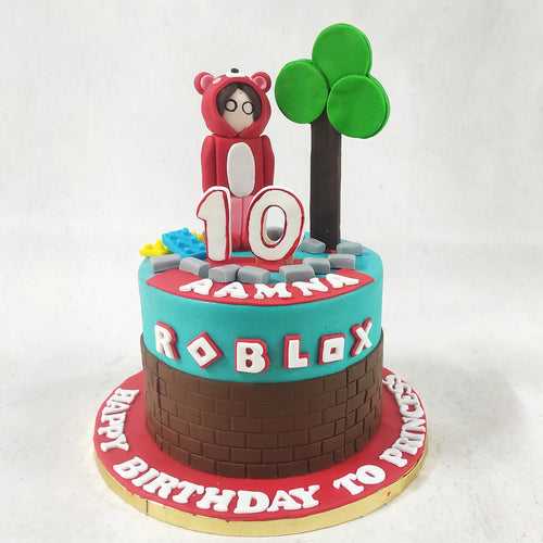 Simple Roblox Cake