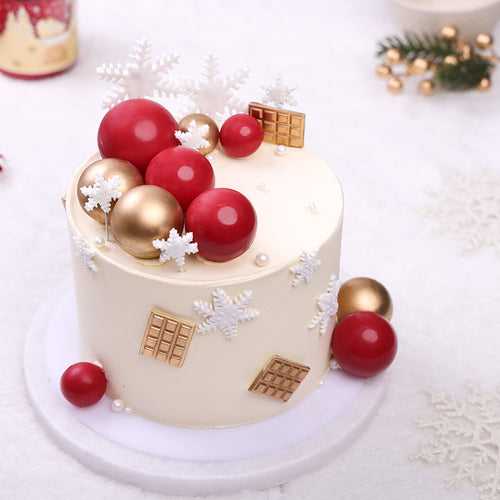 Red and Gold Snowflake Cake
