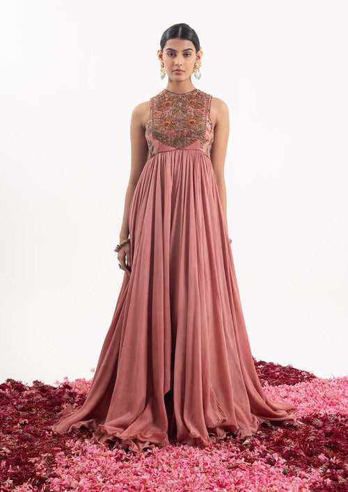 Elegant one-piece long dress in peach cotton silk.