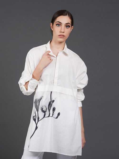 White, stylish, lose-fit, cotton shirt with digital print on it