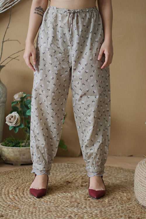 CAPPUCCINO PRINTED HAREM PANTS