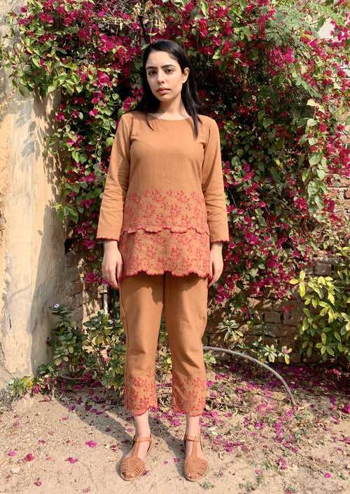 subah- classic tan