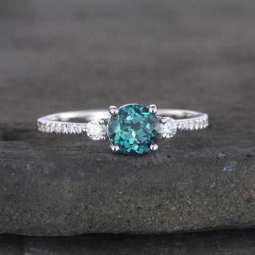 14Kt Gold Solitaire Alexandrite, Natural Diamond Engagement/Wedding Ring