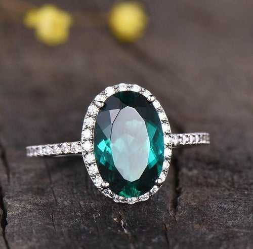 14Kt Gold Oval Shape Emerald, Natural Diamond Engagement/Wedding Ring
