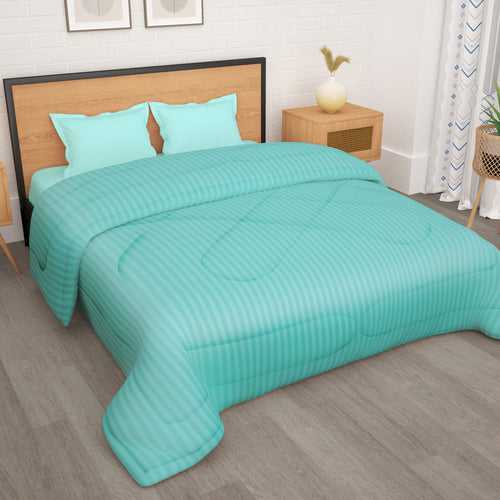 180 GSM Cyan Blue  Stripes Microfiber Fusion Reversible Double / Single Comforter