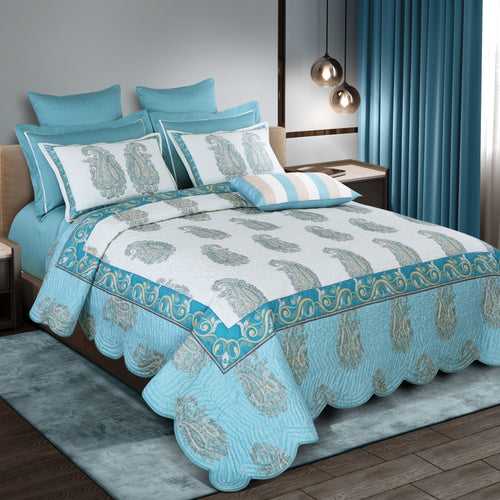 Malako Fleur 100% Cotton White and Blue Botanique King Size Quilted Bedspread set