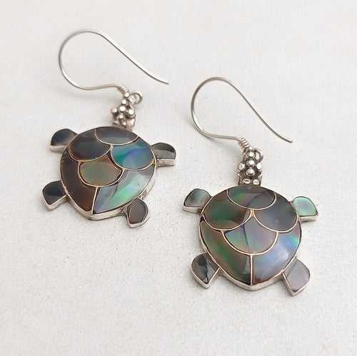 Shell turtle earrings