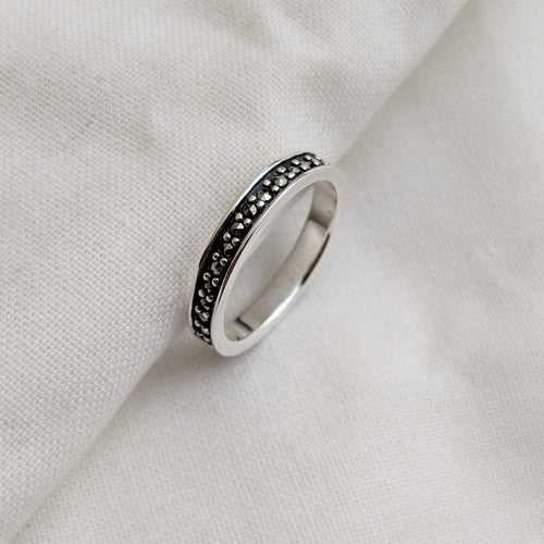 Marcasite Band ring