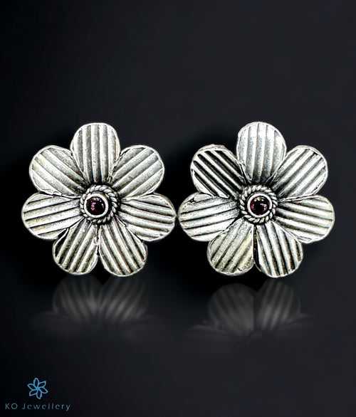 The Pushpak Silver Ear-studs (Oxidised)