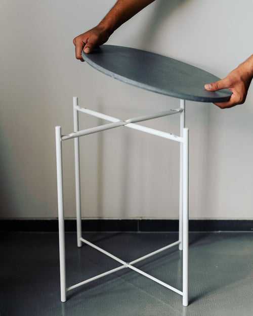 Moderno Concrete Side Table