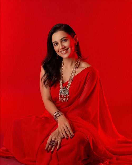 Swara red saree