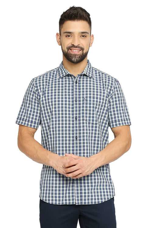 Slim Fit Cotton Polyester Checks Halfsleeves Shirt