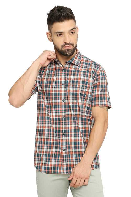 Slim Fit Cotton Checks Halfsleeves Shirt