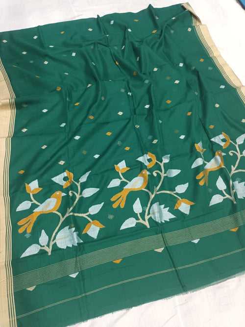 Pure Cotton 100 Count jamdani Saree Without Blouse . ( Length- 6.3 meter )