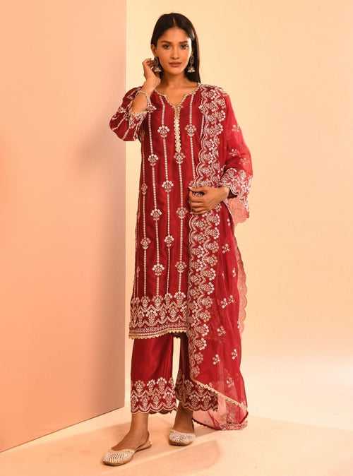 Mulmul Cupro Zoya Wine Kurta With Mulmul Cupro Zoya Wine Pant