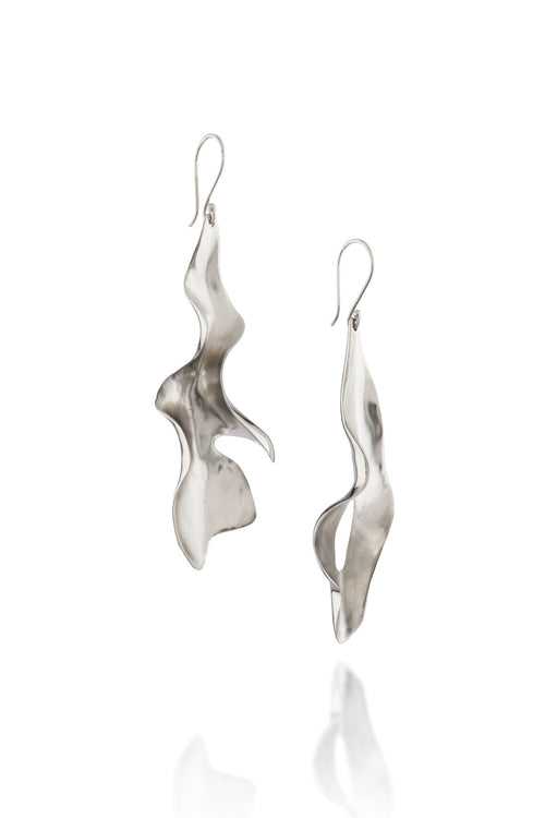 Sirena Leaf Earrings