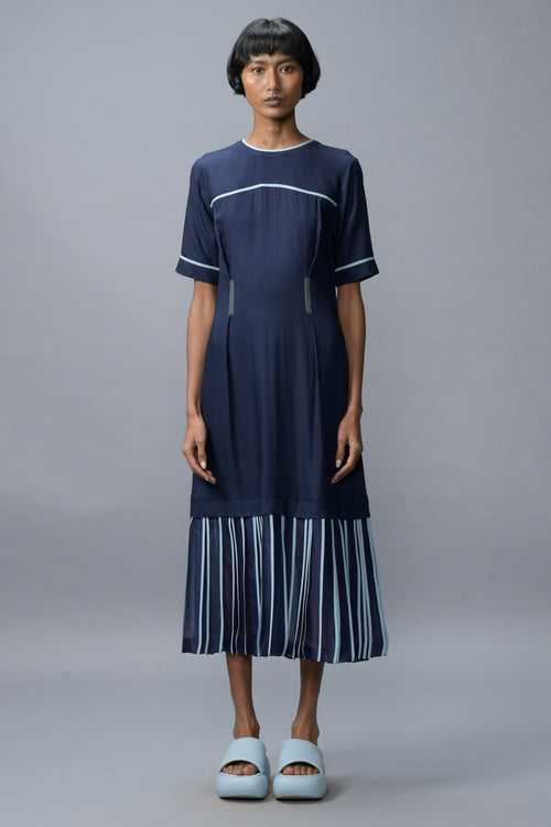 T-shirt dress with pleated organza bottom