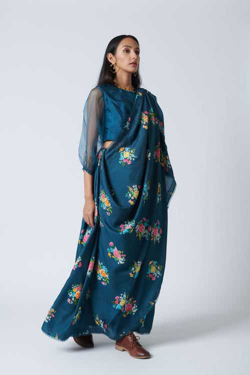 Midnight Floral Bunch Mulberry Silk Sari