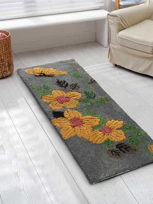 Hand Tufted Runner with Strong Antiskid Backing (Gifts)