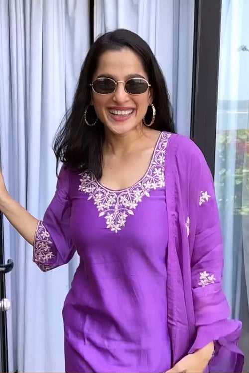 Priya Bapat in Violet Silk Chanderi Embroidered Kurta Set With Silk Organza Dupatta