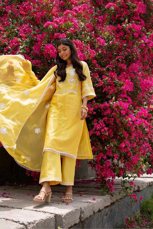 Srishti Agarwal in Lemon Yellow Boota Embroidery Kurta Set