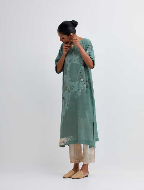 Foliage Green Kurta , Beige Pant and stole set