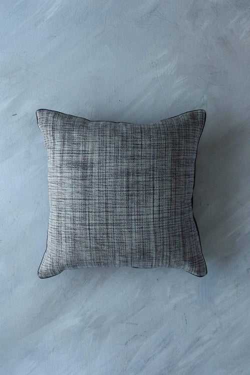 Static Tweed Cushion Cover (46 Cm X 46 Cm)