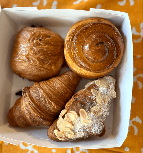 ASSORTED PASTRIES/ GIFT HAMPER