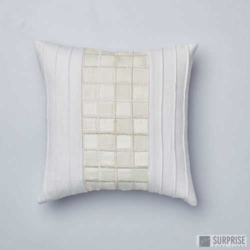 Surprise Home - Checkered Cushion Covers (Ivory)