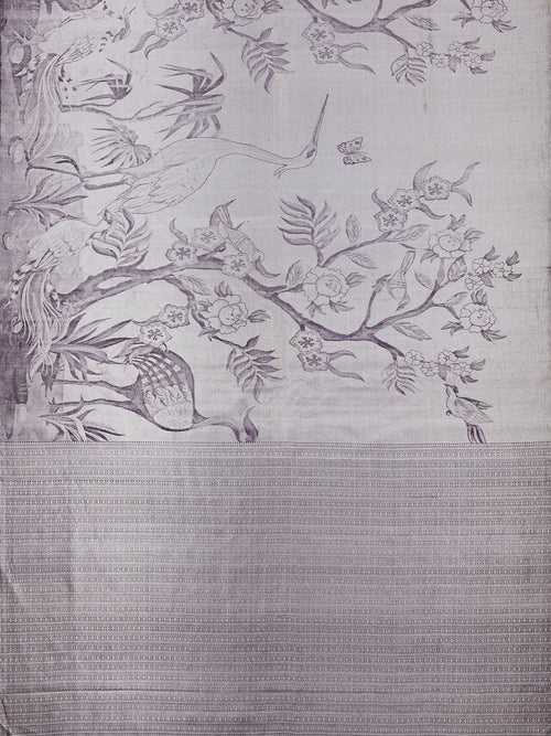 The Chinoiserie Sketch Woven in Silver